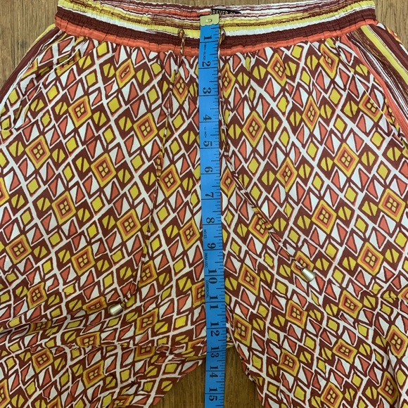 Forever 21 Patterned Palazzo Pants Pockets On The Side Size Small RN# 94981 - Picture 5 of 7